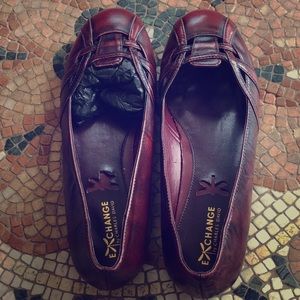 NEW Burgundy Charles David Exchange Leather Flats
